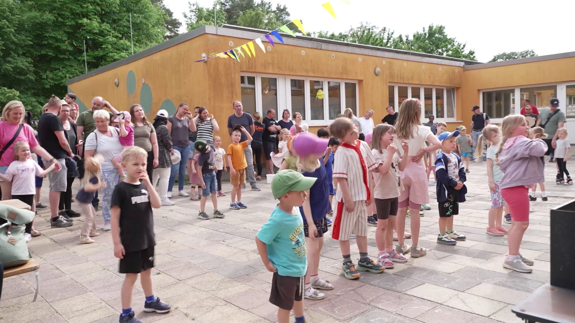 Lokal kompakt vom 03.06.2026