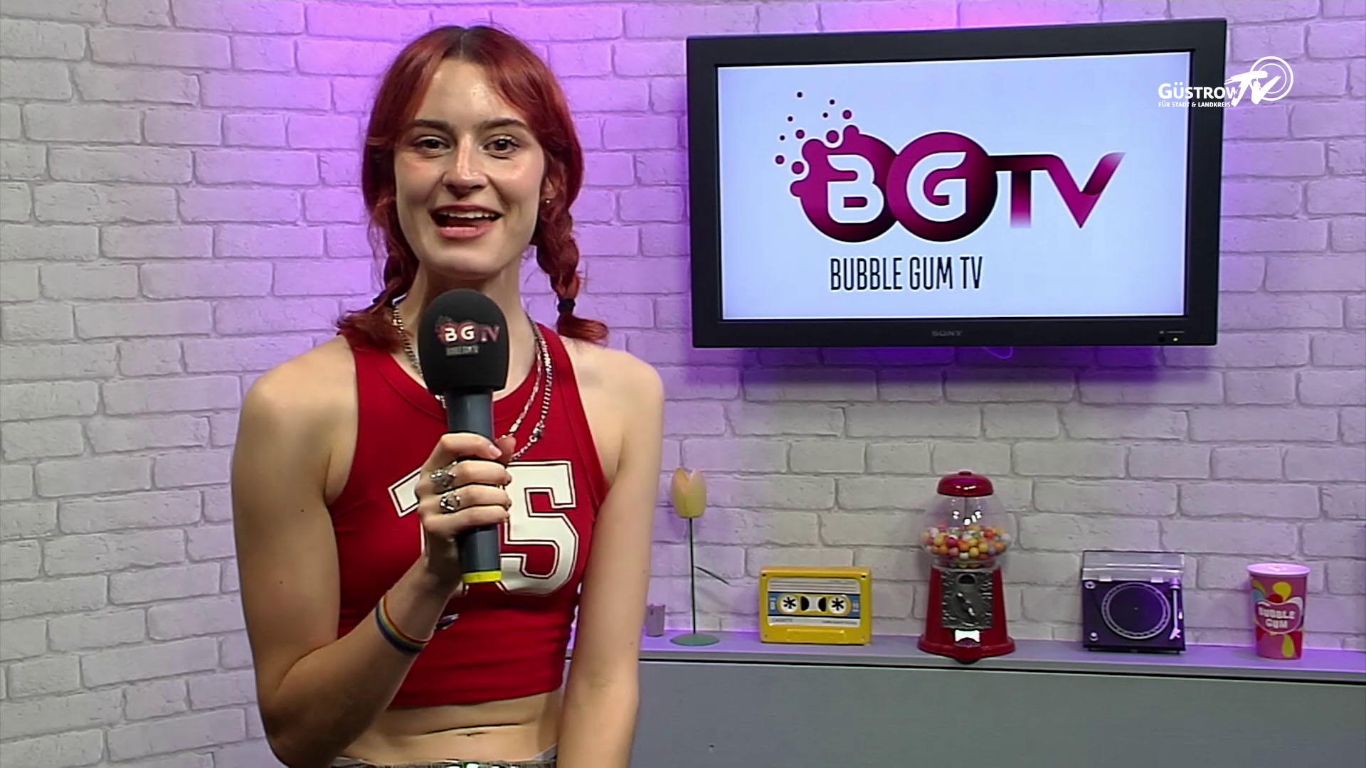 Bubble Gum TV #8