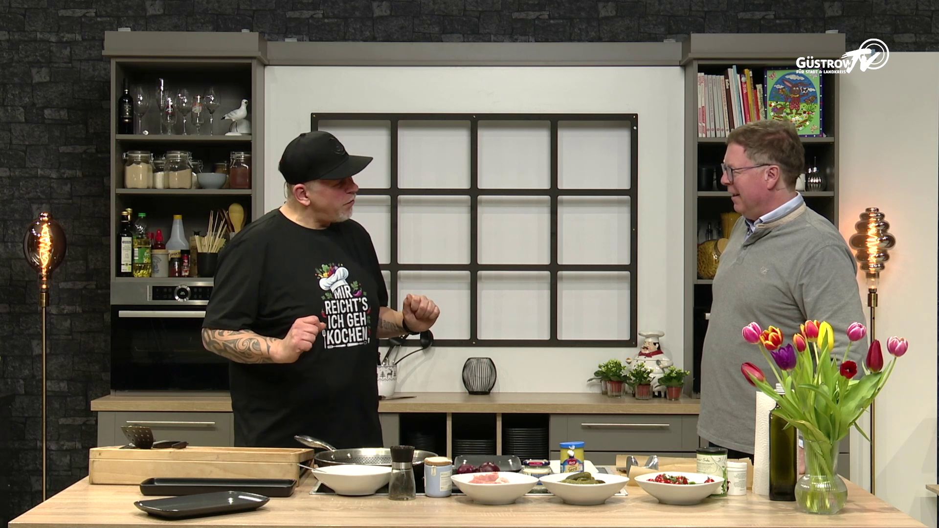 Mit Charme & Schürze zu Gast: Mirko Flora