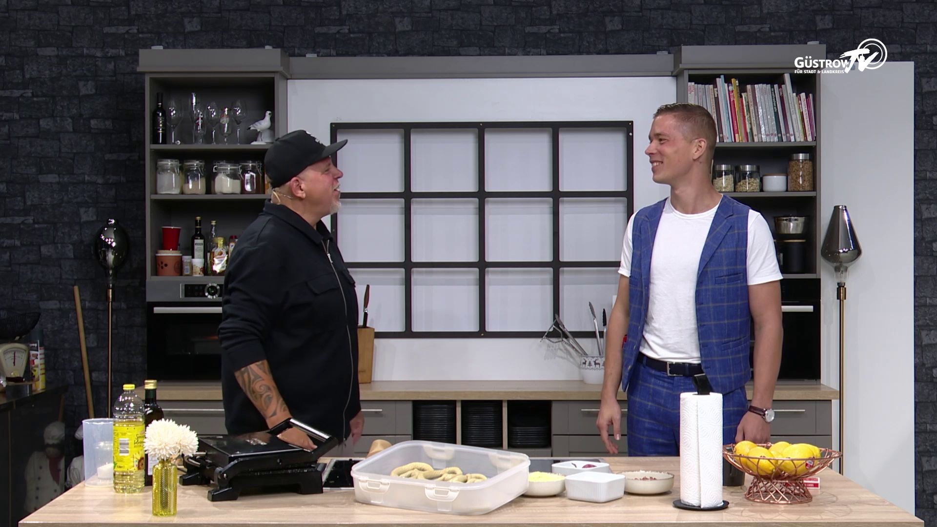 Mit Charme & Schürze zu Gast: Florian Albrecht
